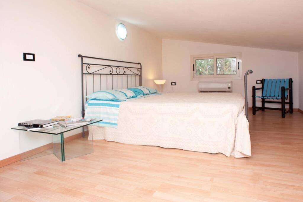 Loft Mansardato Con Giardino E Piscina In Villa Privata Loft With Garden And Swimming Pool In A Private Villa Sestu Eksteriør billede